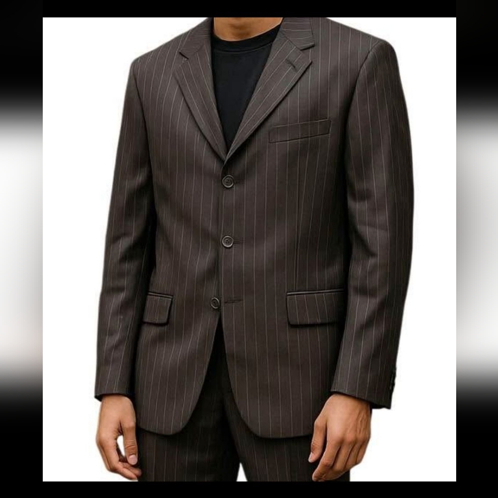 Classic Brown Pinstripe Men's Suit, Vero Mari, size 38/52 Excellent Quality